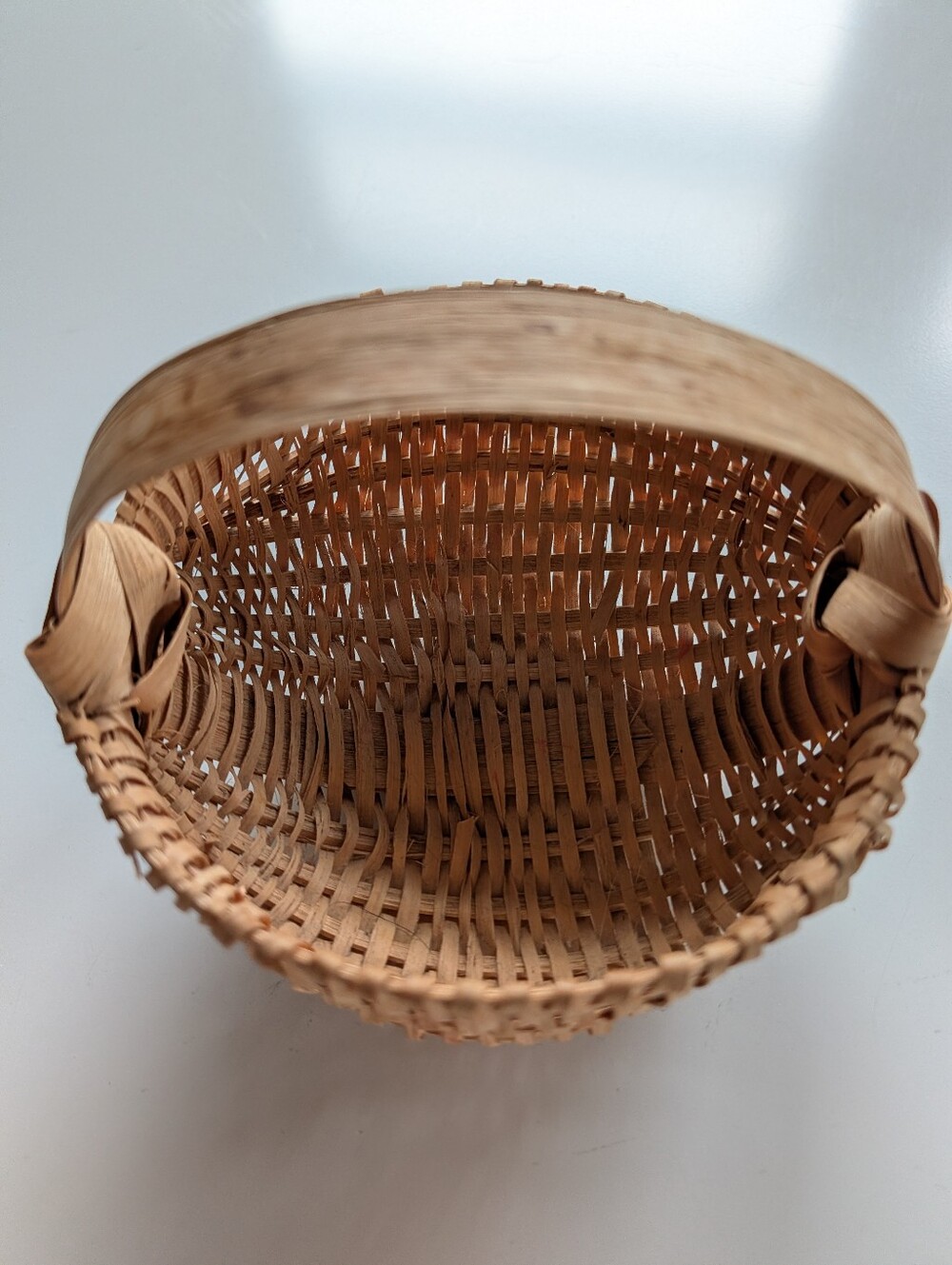 Handwoven Small Buttock  Basket Vintage - Picture 4 of 7